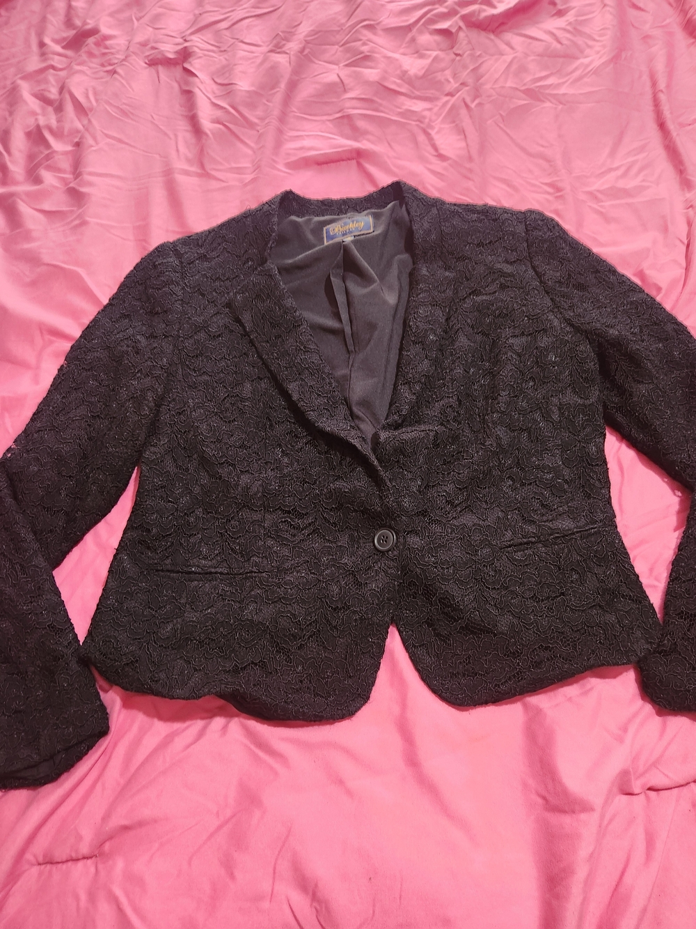 Buckley Tailors Black Lace-Overlay Single-Button Blazer